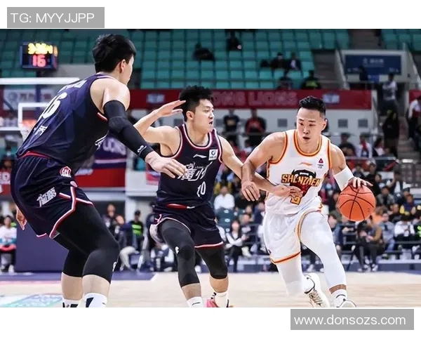 赛后分析：杭州篮球队与上海篮球队的实力对决与战术较量